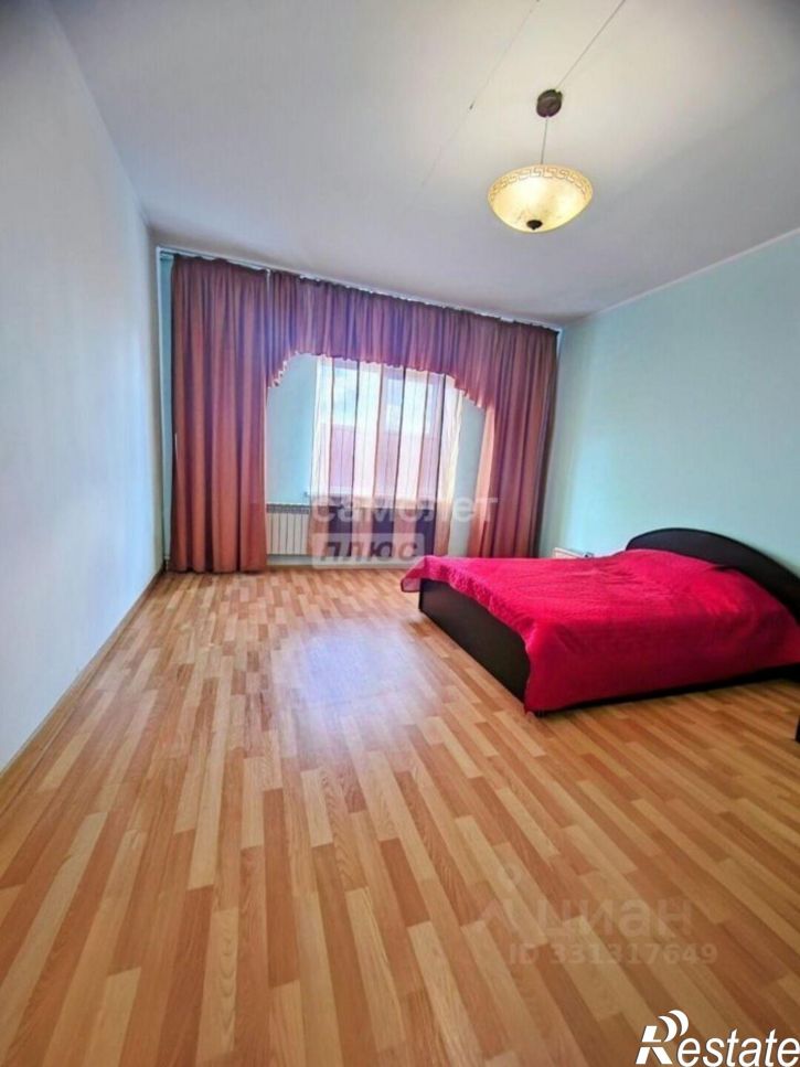 2-комн квартира улица Янки Купалы, 58,  д. 58