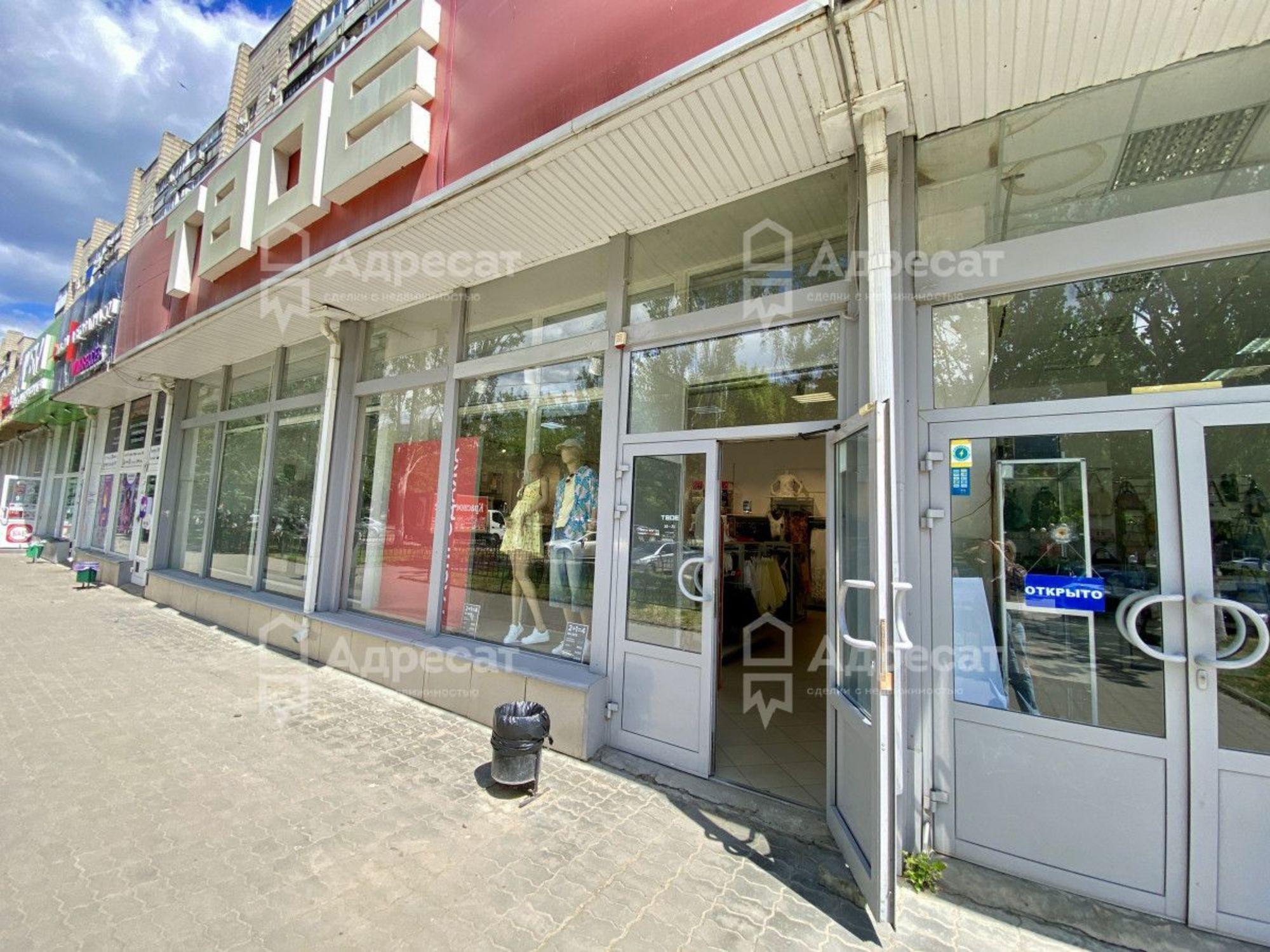 Купить торговое помещение за 29 900 000 рублей на бульвар Энгельса,  д.19