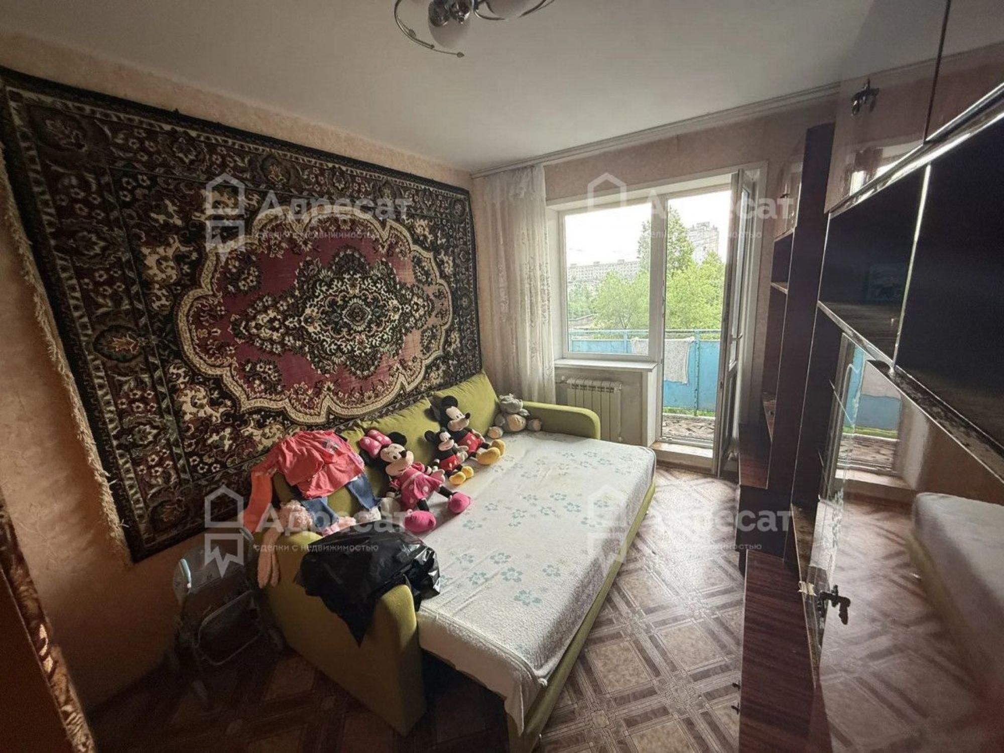 Сдать комнату за 10 000 рублей на ул. им. Академика Богомольца,  д.12