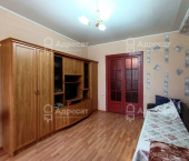 2-комн, 50.8кв м, этаж 2/4 ул. Дзержинского,  д.14