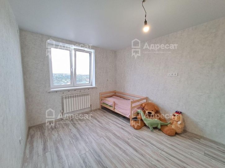 3-комн квартира ул. Химина,  д.6