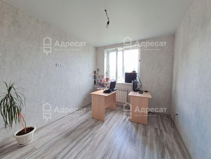3-комн квартира ул. Химина,  д.6
