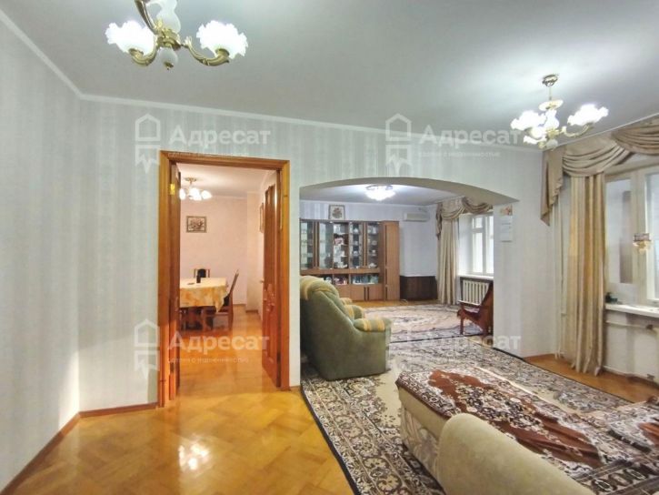 3-комн квартира ул. Ярославская,  д.10