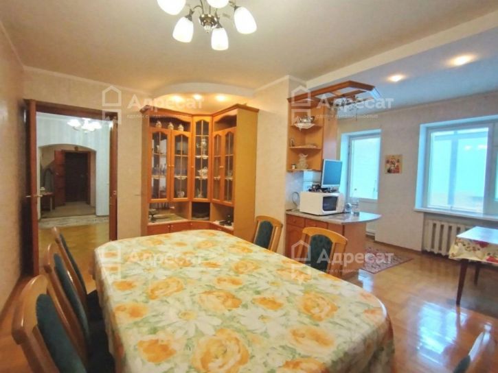 3-комн квартира ул. Ярославская,  д.10