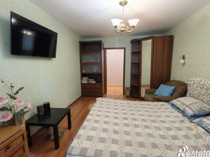 4-комн квартира ул Новороссийская, 67а,  д. 67а
