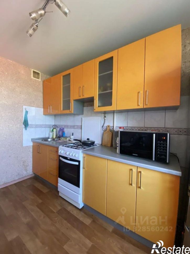 3-комн квартира Кузнецкая улица, 32,  д. 32