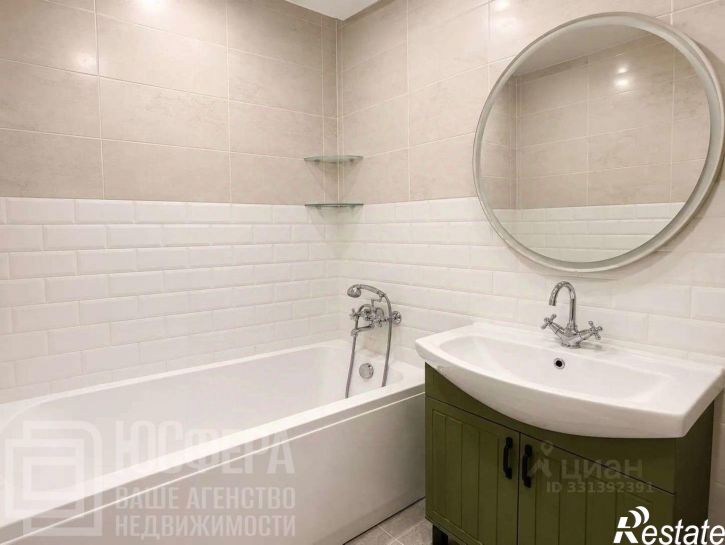3-комн квартира улица Елисеева, 15,  д. 15