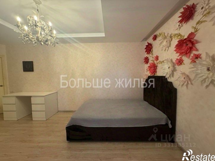 3-комн квартира улица Землячки, 58/1,  д. 58/1