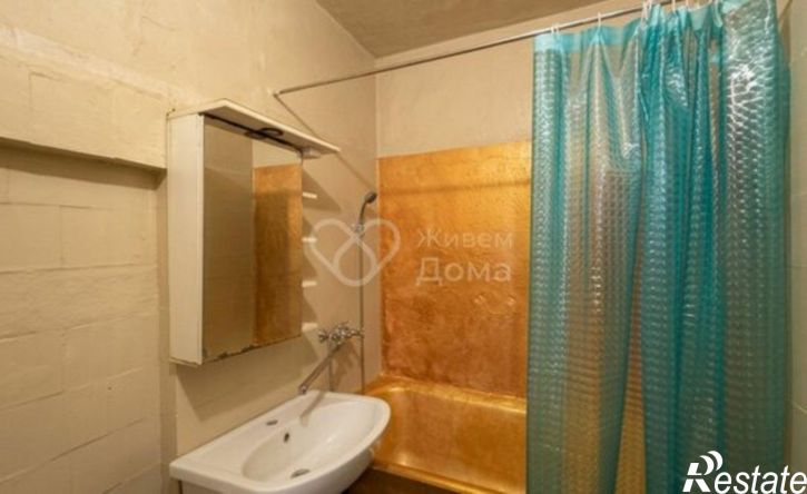 2-комн квартира ул 51-й Гвардейской, 3,  д. 3