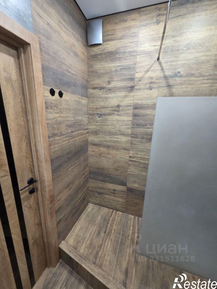 1-комн квартира ул Ангарская, 100,  д. 100