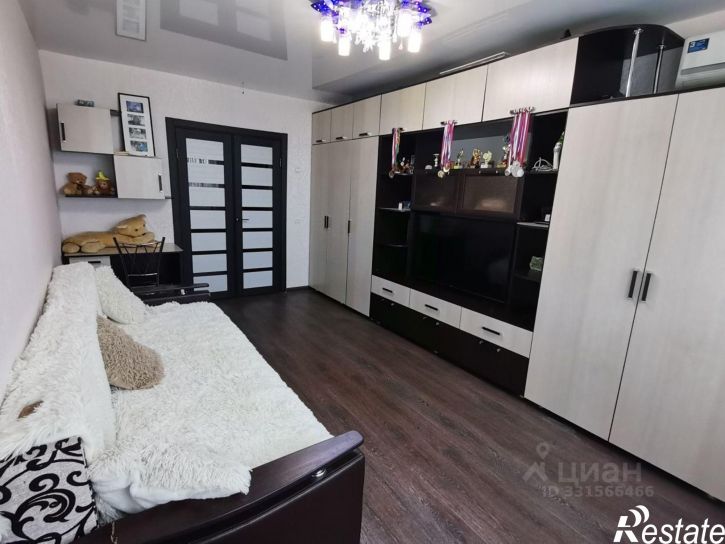 2-комн квартира улица Менжинского, 27,  д. 27