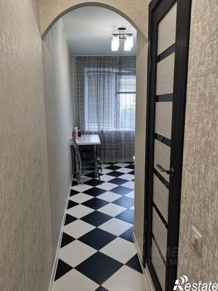 2-комн квартира улица Менжинского, 27,  д. 27