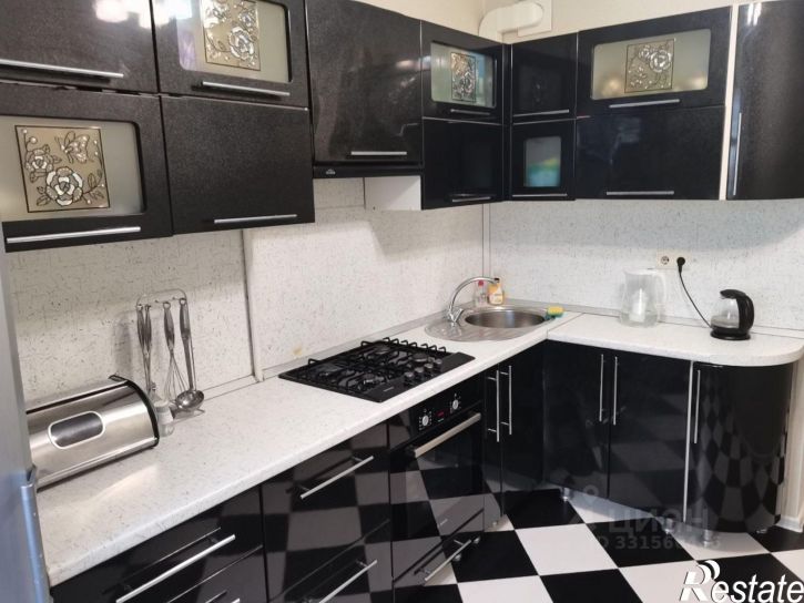 2-комн квартира улица Менжинского, 27,  д. 27