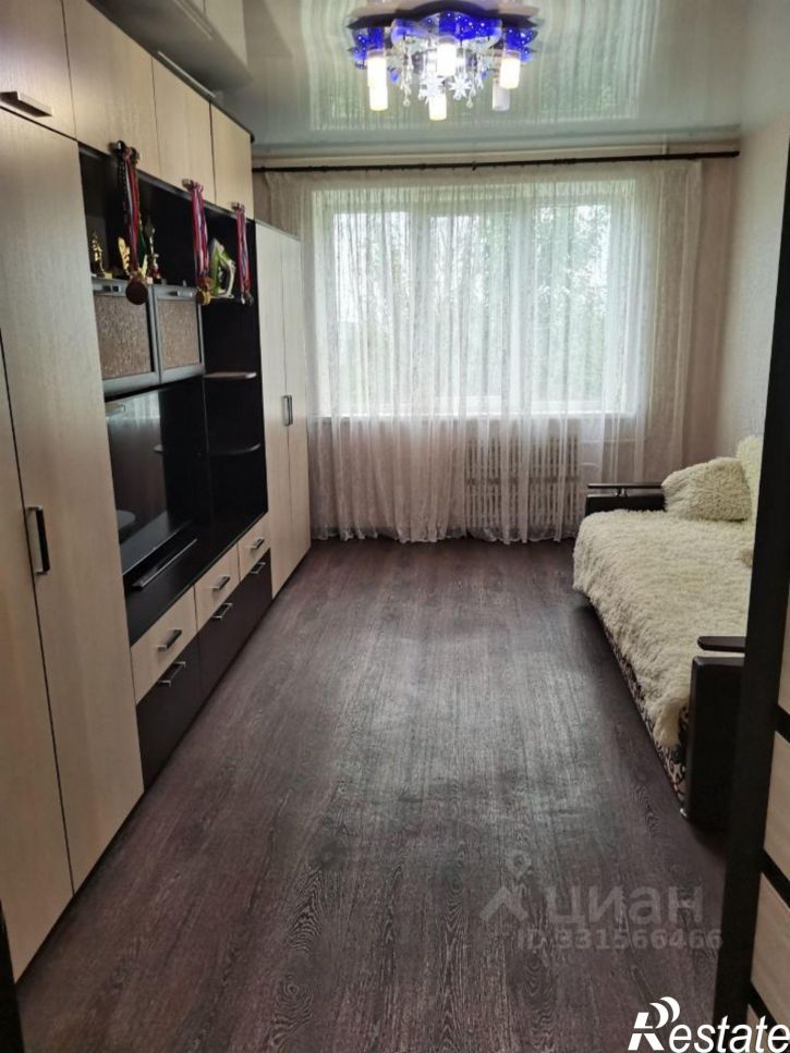2-комн квартира улица Менжинского, 27,  д. 27