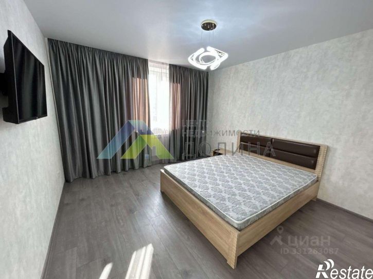 1-комн квартира улица гвардии полковника Добрушина, 55,  д. 55