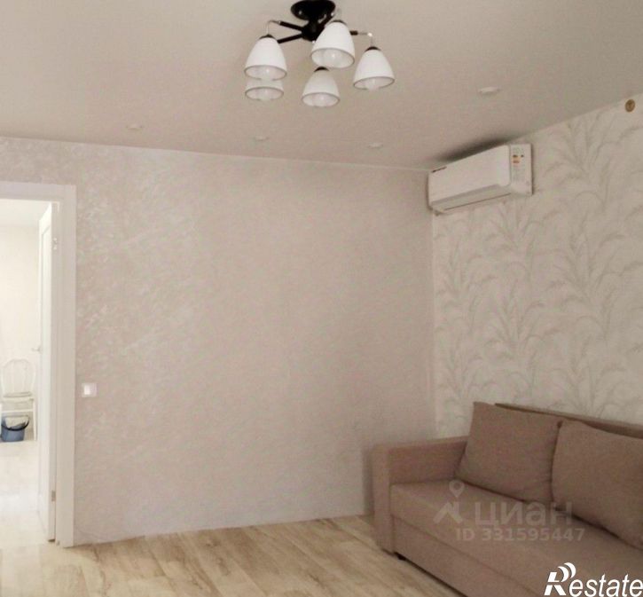 2-комн квартира улица Байдакова, 10,  д. 10
