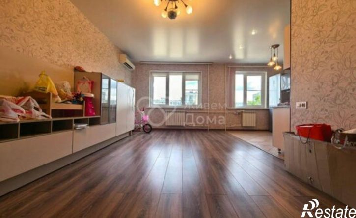 3-комн квартира ул 8-й Воздушной Армии, 33,  д. 33