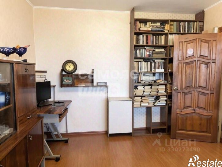 2-комн квартира улица 64-й Армии, 135,  д. 135