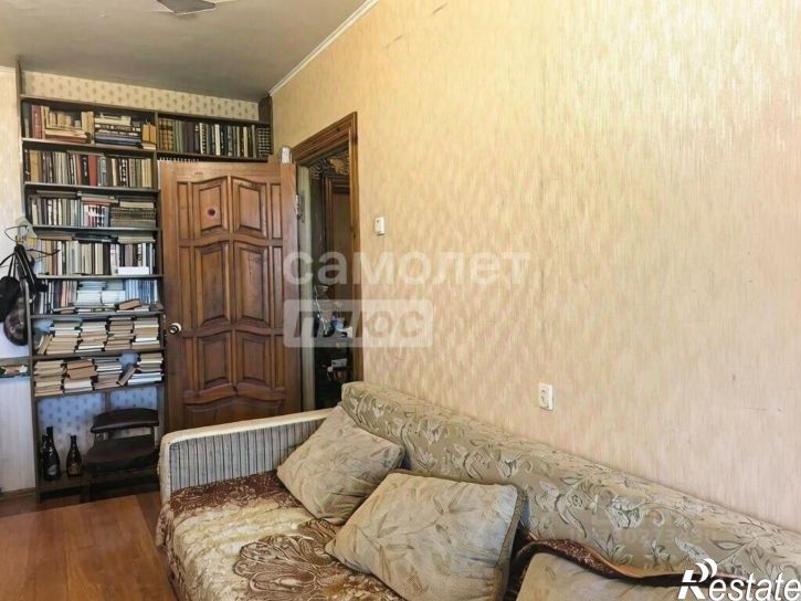 2-комн квартира улица 64-й Армии, 135,  д. 135