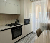 2-комн, 44кв м, этаж 3/3 улица Химина, 10А