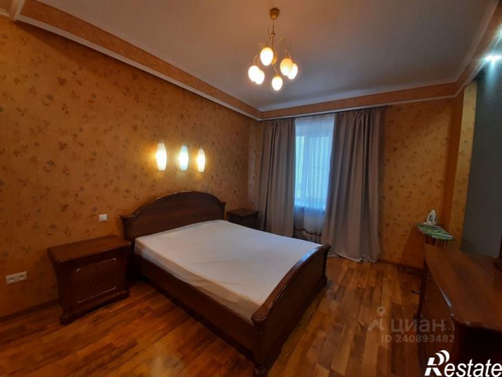 2-комн квартира улица Циолковского, 17,  д. 17