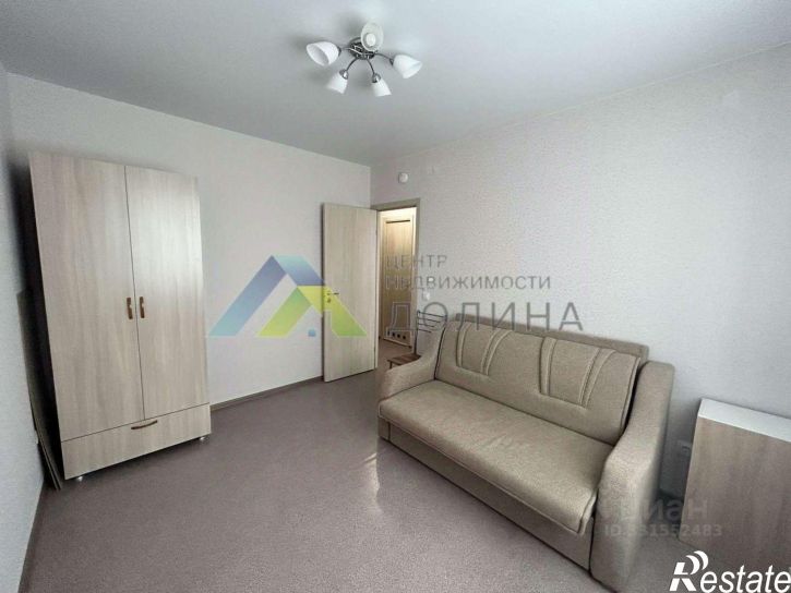 2-комн квартира улица Гаря Хохлова, 13,  д. 13
