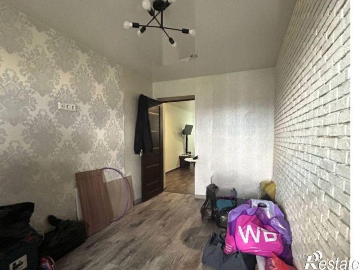 3-комн квартира улица Гороховцев, 2,  д. 2