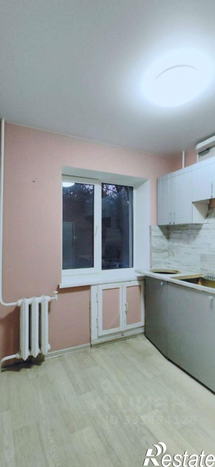 3-комн квартира ул 64-й Армии, 121,  д. 121