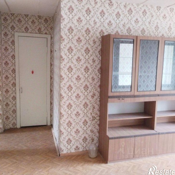 3-комн квартира ул 64-й Армии, 121,  д. 121