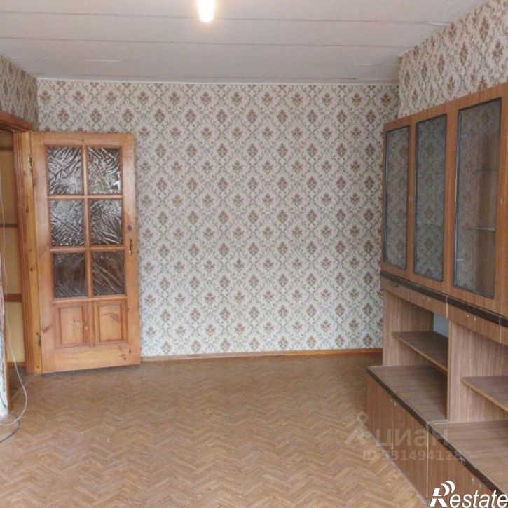 3-комн квартира ул 64-й Армии, 121,  д. 121