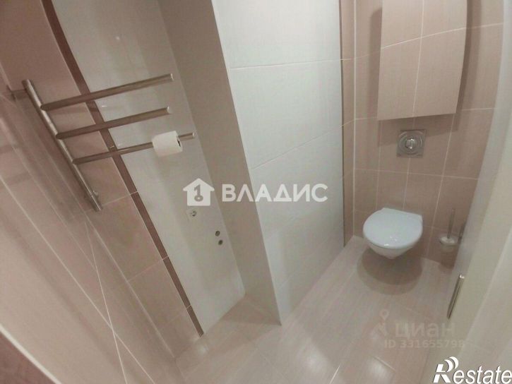 4-комн квартира ул 8-й Воздушной Армии, 33,  д. 33
