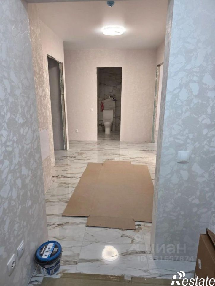 3-комн квартира ул им. Глазкова, 16,  д. 16
