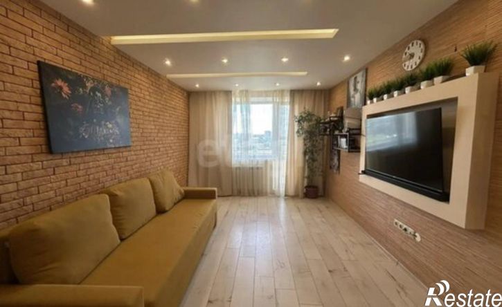4-комн квартира б-р 30-летия Победы, 17а,  д. 17а