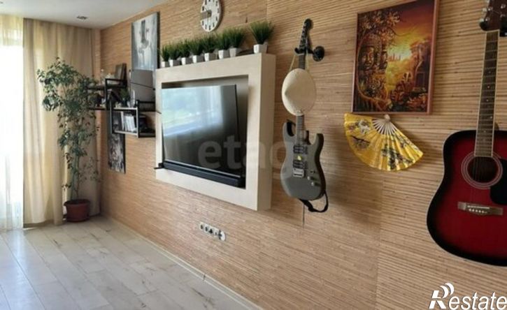 4-комн квартира б-р 30-летия Победы, 17а,  д. 17а
