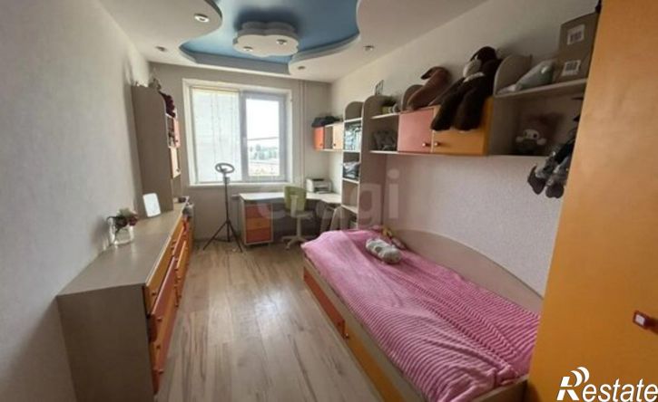 4-комн квартира б-р 30-летия Победы, 17а,  д. 17а