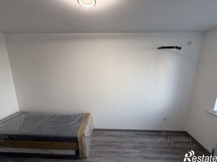 1-комн квартира ул им. гвардии красноармейца Химина, 10б,  д. 10б