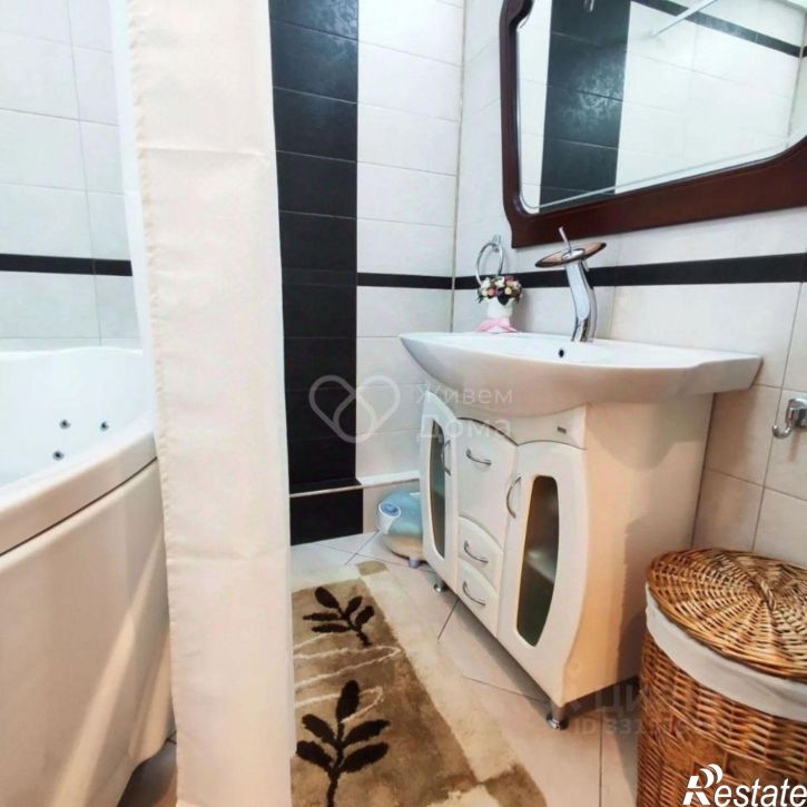 2-комн квартира ул 51-й Гвардейской, 54,  д. 54