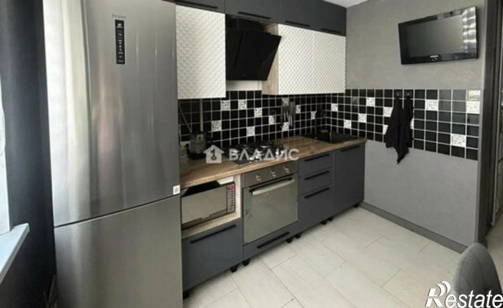 4-комн квартира б-р 30-летия Победы, 17а,  д. 17а