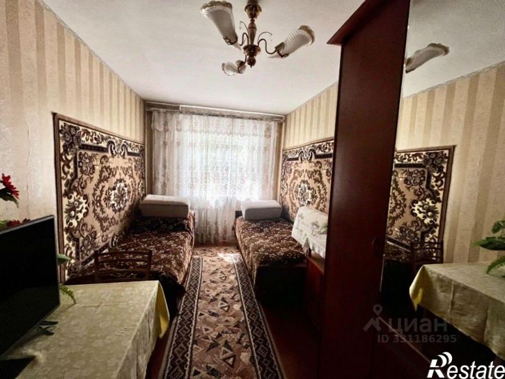 2-комн квартира ул Качинцев, 122,  д. 122