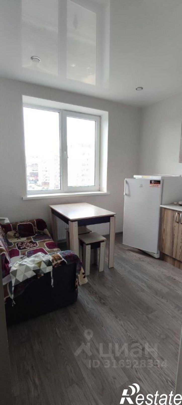 1-комн квартира ул им. Быстрова, 102,  д. 102