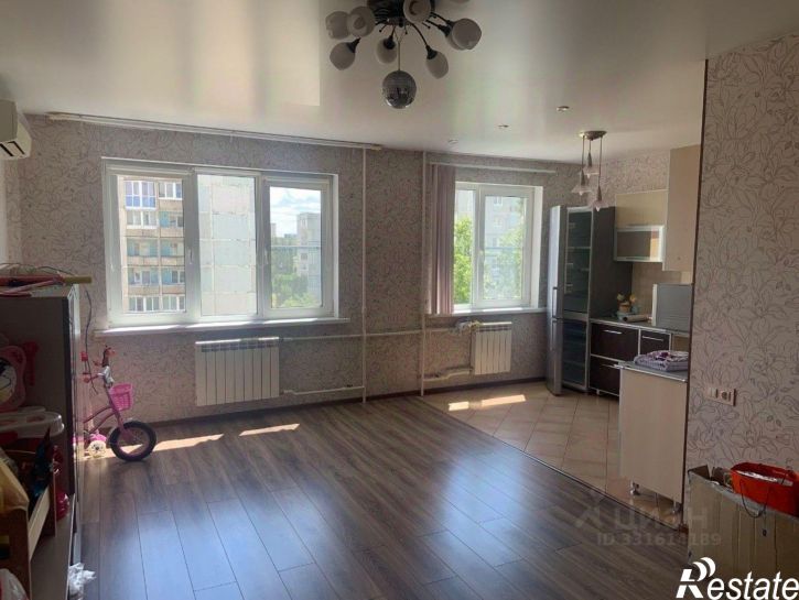 4-комн квартира ул 8-й Воздушной Армии, 33,  д. 33