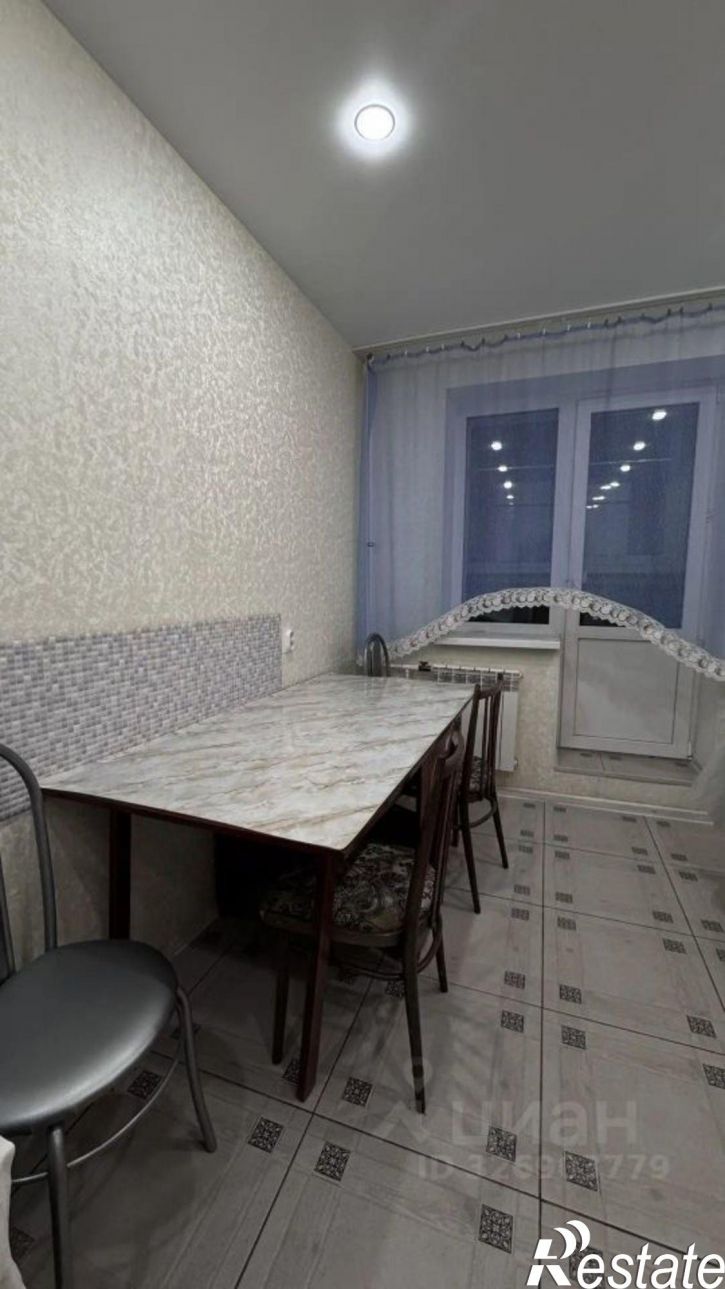 1-комн квартира ул им. Землячки, 27,  д. 27