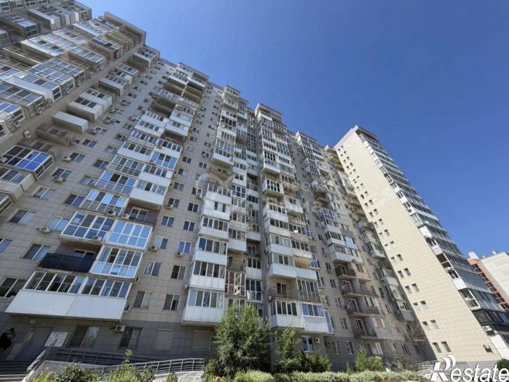 1-комн квартира б-р 30-летия Победы, 42,  д. 42