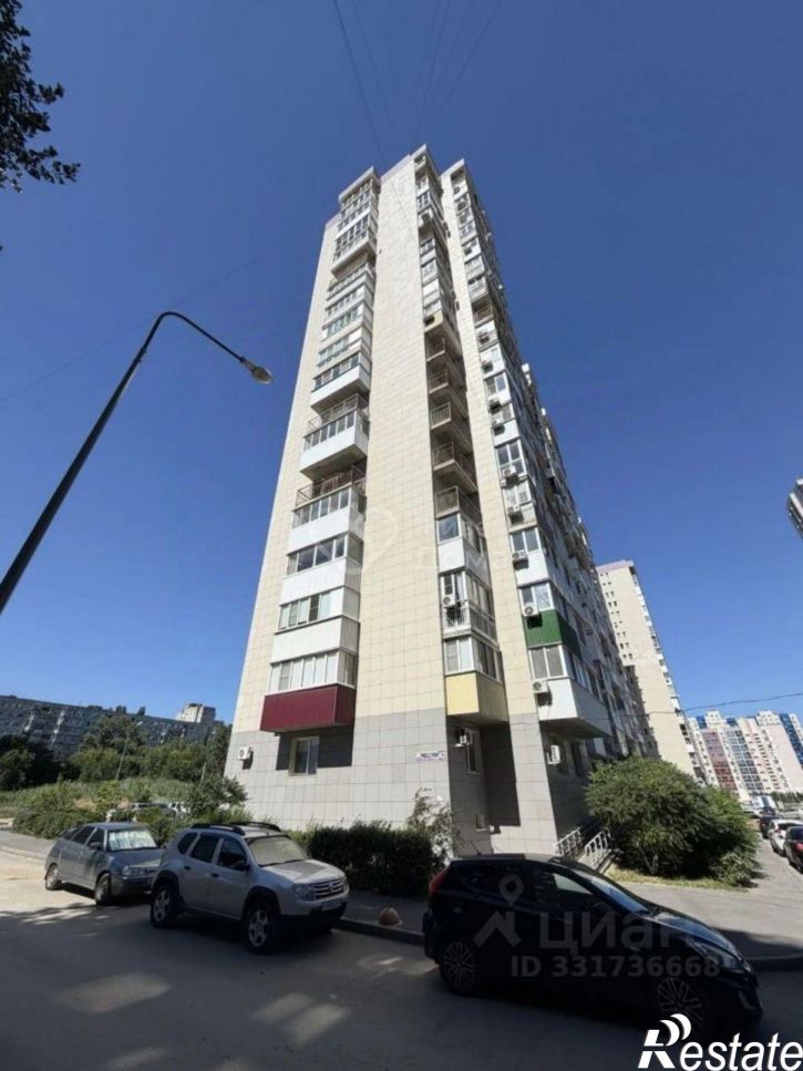1-комн квартира б-р 30-летия Победы, 42,  д. 42