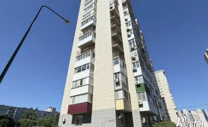 1-комн квартира б-р 30-летия Победы, 42,  д. 42
