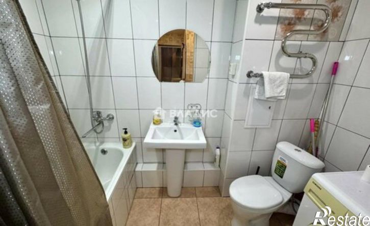 2-комн квартира ул им. Рихарда Зорге, 51,  д. 51