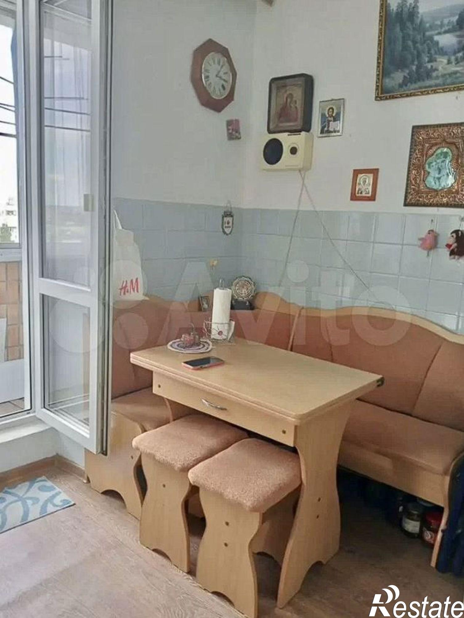Купить квартиру за 3 500 000 рублей на Быстрова, 64