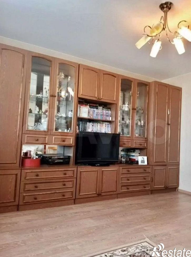 1-комн квартира Быстрова, 64