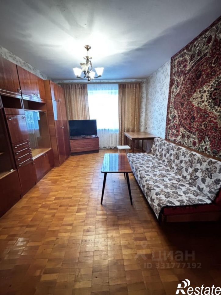 2-комн квартира б-р 30-летия Победы, 88,  д. 88