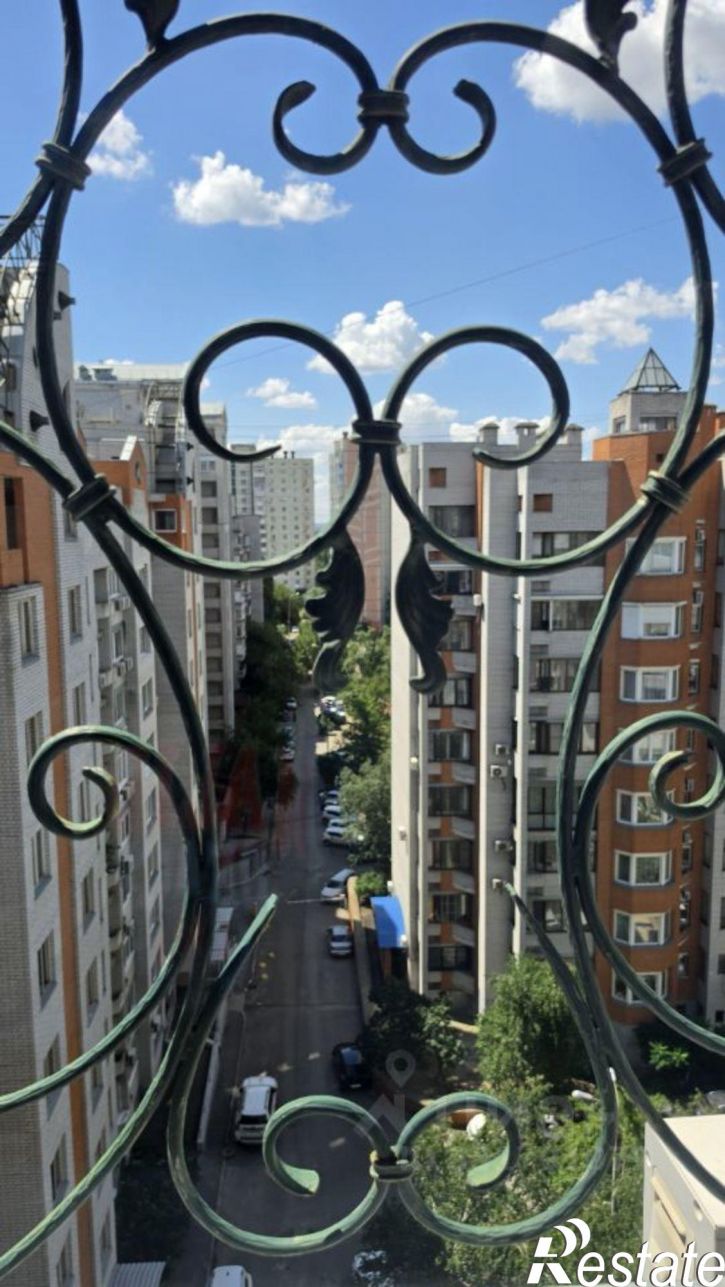 3-комн квартира ул Авиаторская, 1б,  д. 1б